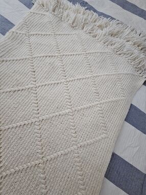 Vintage Handmade Crochet Fringe Blanket Throw Afghan Size 50" x 75" Cream